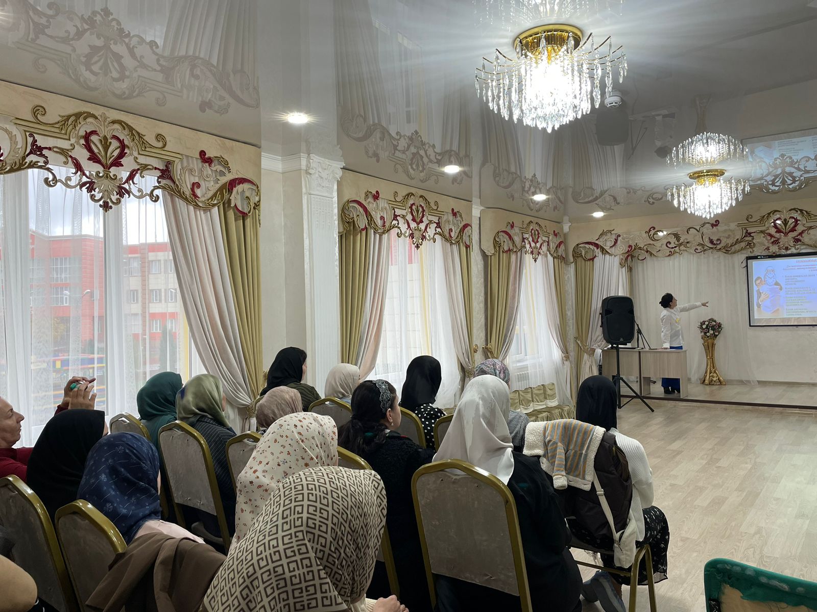 4de7d528-6c3e-4318-9294-48b58e858691