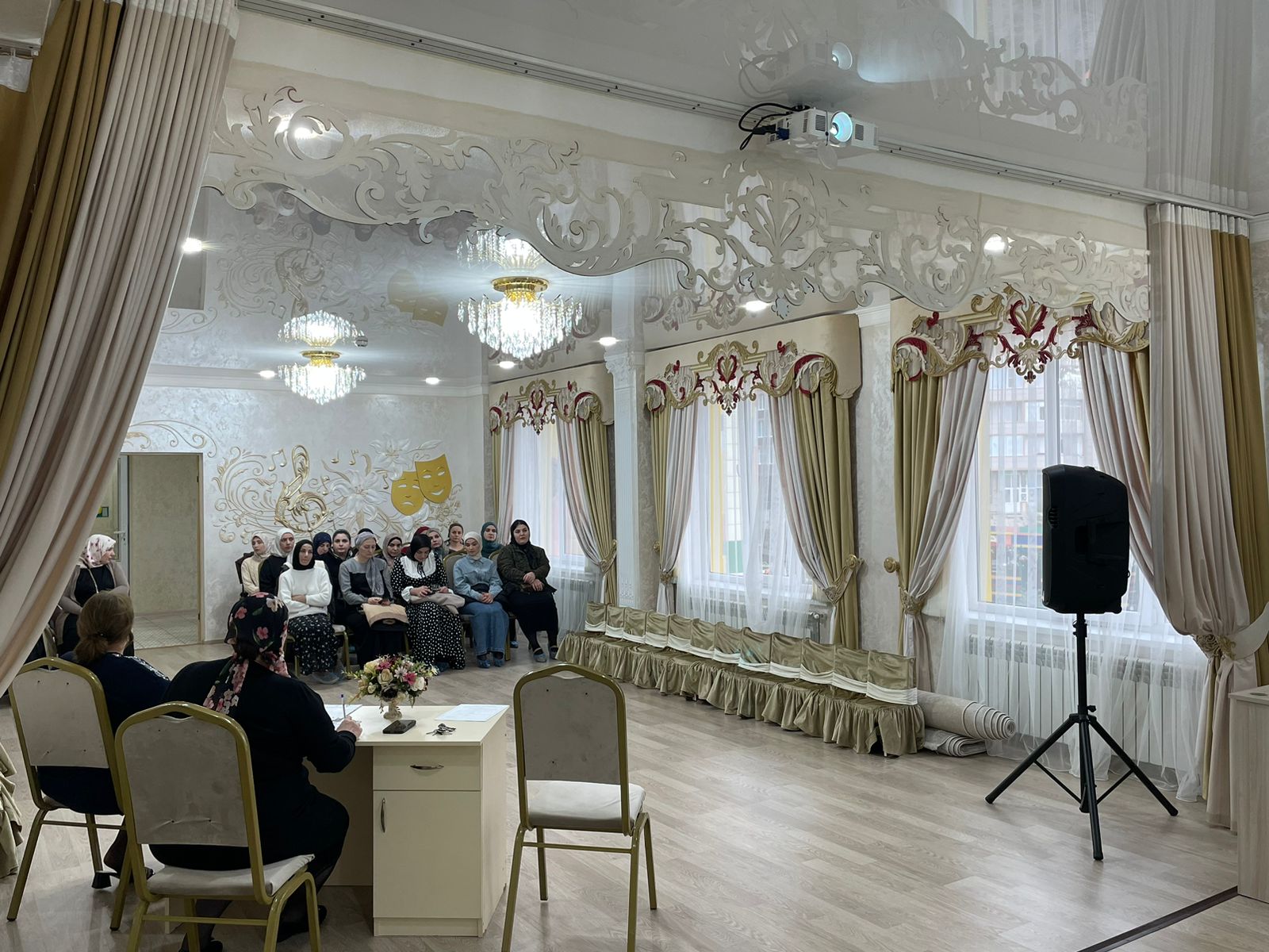 PHOTO-2025-10-21-19-04-141